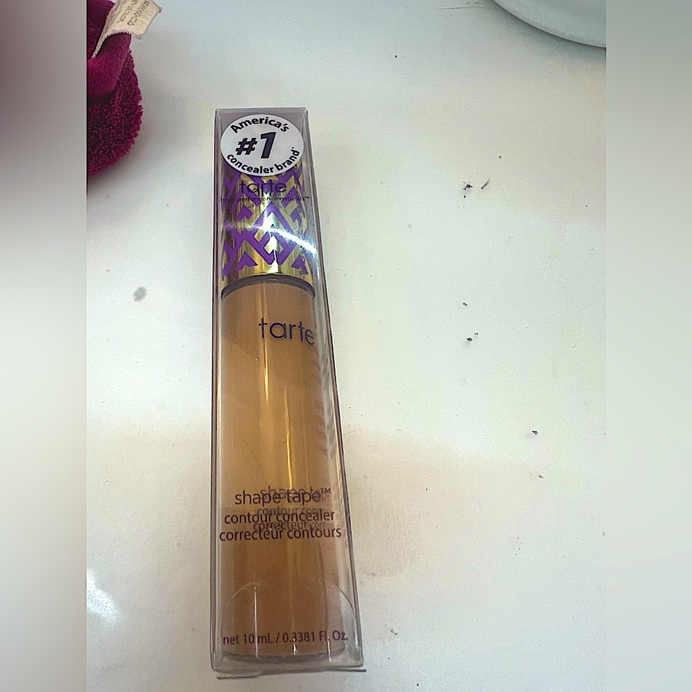 Tarte Shape Tape in Medium Tan Neutral 38N.